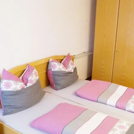 Deutsch Appartement Ellbögen